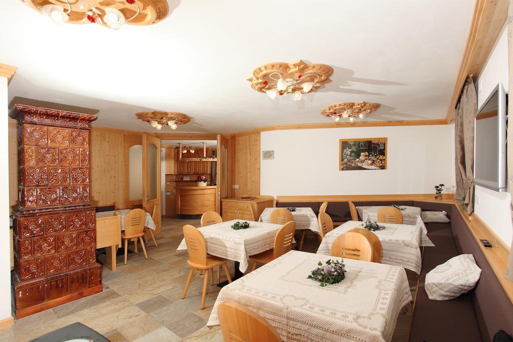 הוילה Cloz Agritur Al Canyon מראה חיצוני תמונה